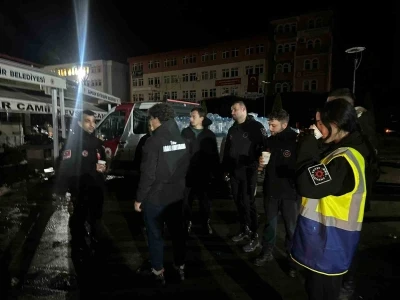 OM&Uuml; Arama-Kurtarma ekibi sel b&ouml;lgesinde g&ouml;rev aldı
