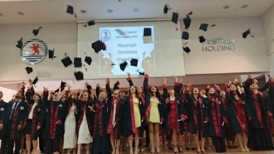 OM&Uuml; Bafra Turizm Fak&uuml;ltesi ve MYO&rsquo;da mezuniyet coşkusu
