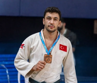 OM&Uuml;&rsquo;l&uuml; milli sporcu iki branşta T&uuml;rkiye derecesi elde etti
