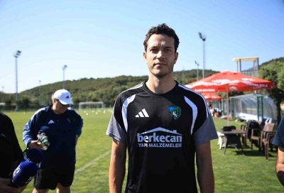 Onurcan Piri: "Kocaelispor&rsquo;da olduğum i&ccedil;in mutluyum"
