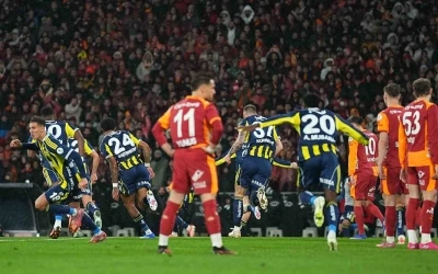 Oosterwolde, bu sezon ilk gol&uuml;n&uuml; Galatasaray&rsquo;a attı
