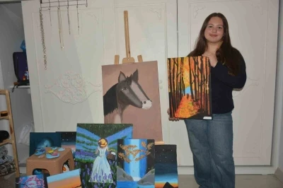 Ordu’da 13 yaşındaki öğrenci, doğadan aldığı ilhamı tuvallere yansıtıyor
