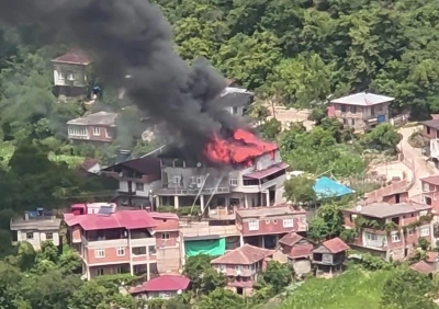 Ordu&rsquo;da 3 katlı binada yangın
