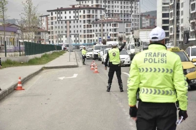 Ordu&rsquo;da bir haftada yaklaşık 12 bin ara&ccedil; ve s&uuml;r&uuml;c&uuml;s&uuml; denetlendi
