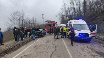 Ordu&rsquo;da iki ayrı trafik kazasında 12 kişi yaralandı
