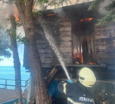 Ordu&rsquo;da kafe eklentisinde yangın
