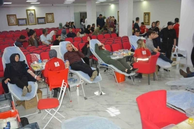 Ordu&rsquo;da &ouml;ğrenciler 127 &uuml;nite kan topladı
