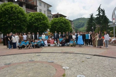 Ordu&rsquo;da &ouml;ğrenciler &ouml;nce yarıştı, sonra hayırda buluştu
