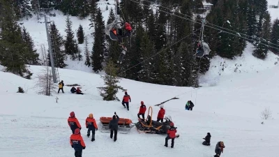 Ordu&rsquo;daki kayak merkezinde ger&ccedil;eğini aratmayan kurtarma tatbikatı
