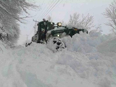 Ordu&rsquo;nun y&uuml;kseklerinde kar kalınlığı 2 metreye ulaştı
