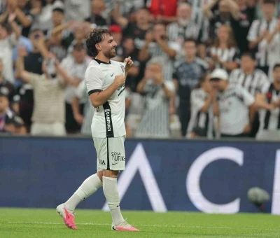 Orkun K&ouml;k&ccedil;&uuml; kaldığı yerden devam ediyor

