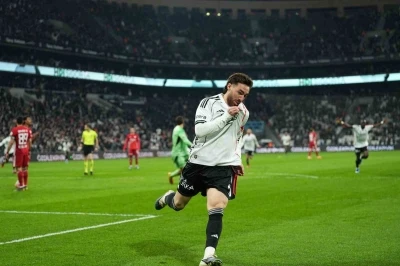 Orkun K&ouml;k&ccedil;&uuml; son 10 ma&ccedil;ta 7 gol attı
