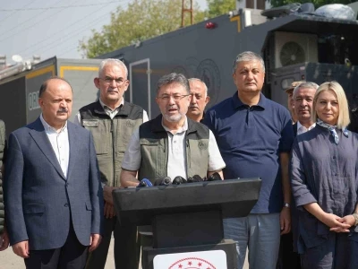 Orman Bakanı Yumaklı: &quot;3 dalga halinde orman yangınlarıyla mücadele ettik&quot;
