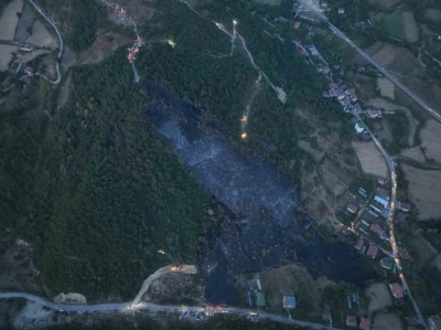 Orman yangınındaki acı tablo havadan görüntülendi
