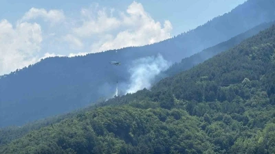 Ormanlık alanda &ccedil;ıkan yangına havadan ve karadan m&uuml;dahale
