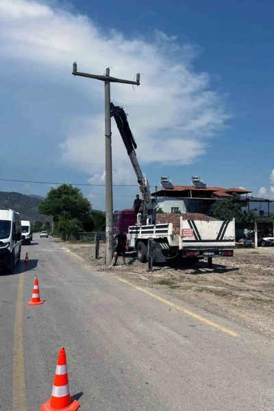 Ortaca Dikmekavak&rsquo;ta yol g&uuml;venliği artırılıyor
