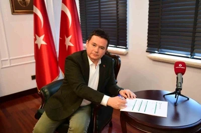 Osmangazi Belediye Başkanı Erkan Aydın, Bursaspor Vakfı M&uuml;tevelli Heyeti&rsquo;ne katıldı
