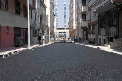 Osmangazi’de 160 ton asfalt döküldü
