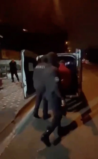 Osmangazi&rsquo;de kesinleşmiş hapis cezası bulunan 3 ş&uuml;pheli yaklandı
