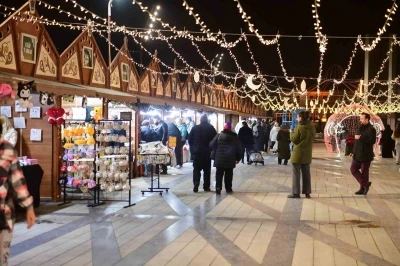&rsquo;Osmangazi Ramazan Sokağı&rsquo; kapılarını a&ccedil;tı
