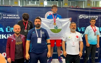 Osmangazili boks&ouml;r Avrupa Şampiyonası yolunda
