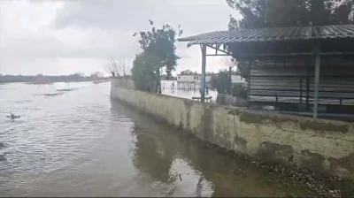 Osmaniye&rsquo;de afet konutlarına su dolmasının nedeni menfez yıkımı

