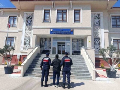 Osmaniye&rsquo;de jandarma bir haftada 89 ş&uuml;pheliyi yakaladı

