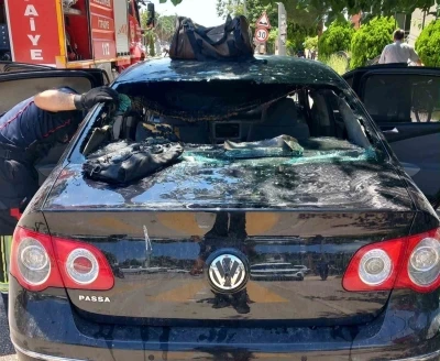 Osmaniye&rsquo;de otomobilde &ccedil;ıkan yangın itfaiyenin m&uuml;dahalesiyle s&ouml;nd&uuml;r&uuml;ld&uuml;
