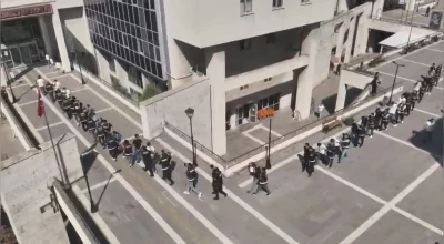 Osmaniye merkezli Gaziantep Dahil 3 ilde organize su&ccedil; &ouml;rg&uuml;t&uuml;ne operasyon: 25 tutuklama