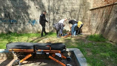 Ot toplamak istedi, 5 metreden aşağı d&uuml;şt&uuml;

