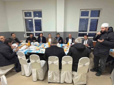 Otlukbeli&rsquo;nde şehit yakınları, gaziler ve vatandaşlar iftar programında buluştu
