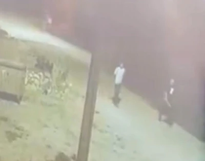 Oto farelerine geçit yok
