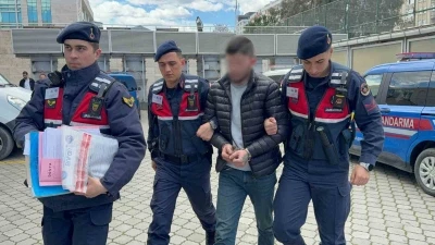 Oto tamirciye uyuşturucu baskını
