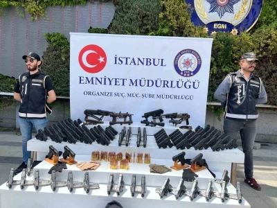 Otoko&ccedil;&rsquo;a silahlı saldırı ve Can Polat cinayetinde sıcak gelişme: Uzun namlulu silah ve tabancalar ele ge&ccedil;irildi
