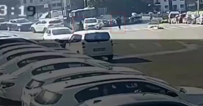 Otoko&ccedil;&rsquo;a y&ouml;nelik silahlı saldırı anı kameraya yansıdı

