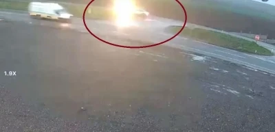 Otomobil ile hafif ticari aracın &ccedil;arpıştığı kazada 4 yaralı
