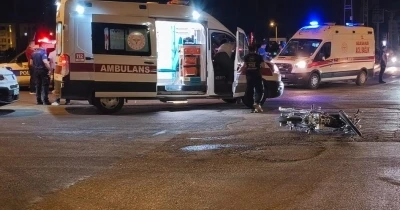 Otomobil ile motosiklet &ccedil;arpıştı: 1 yaralı
