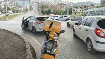 Otomobil ile motosiklet çarpıştı: 1 yaralı
