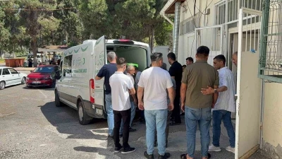 Otomobilin &ccedil;arptığı 14 yaşındaki &ccedil;ocuk hayatını kaybetti
