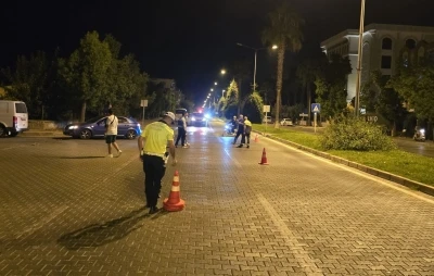 Otomobilin çarptığı 8 yaşındaki çocuk hayatını kaybetti
