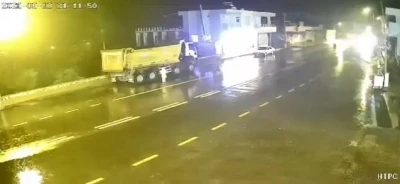 Otomobilin &ccedil;arptığı yaşlı yaya hayatını kaybetti
