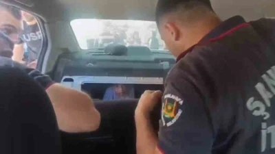 Otomobille aradıkları &ccedil;ocuk bagajdan &ccedil;ıktı

