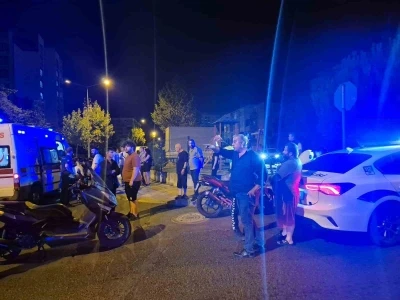 Otomobille çarpışan motosiklet devrildi: 1 yaralı
