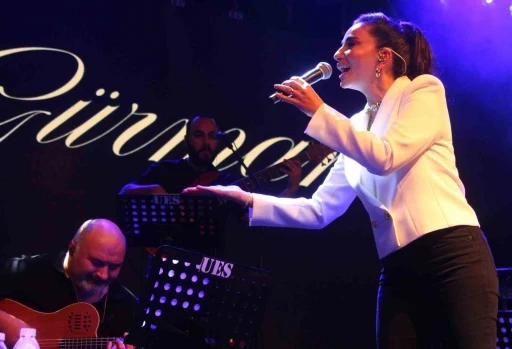 &Ouml;yk&uuml; G&uuml;rman s&ouml;yledi vatandaşlar eşlik etti
