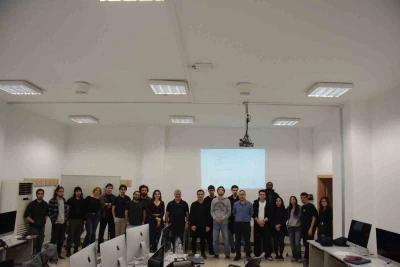 Oyun D&uuml;nyasının mutfağından akademik bakış: Noyan Culum gen&ccedil;lerle buluştu
