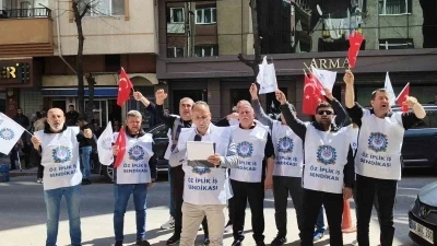 &Ouml;z İplik İş&rsquo;ten Ar Leder &ouml;n&uuml;nde basın a&ccedil;ıklaması

