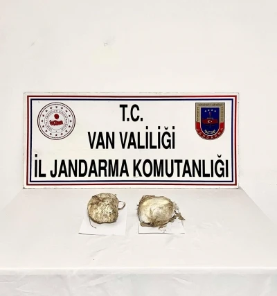 &Ouml;zalp&rsquo;te 4 kilo 270 gram afyon sakızı ele ge&ccedil;irildi
