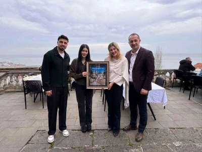 Ozan Tufan ve eşi Başkan Ekim&rsquo;in konuğu oldu
