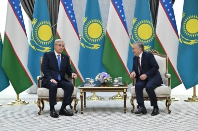 Özbekistan’dan Kazakistan Cumhurbaşkanı Tokayev’e &quot;Yüksek Dereceli Dostluk&quot; Nişanı
