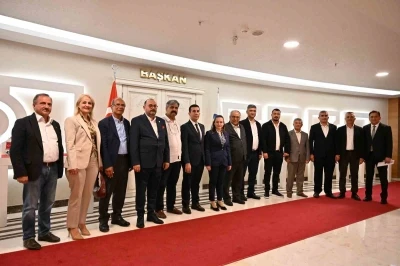 Özdemir: &quot;Muhtarlarımız yerel yönetimin en önemli paydaşları&quot;
